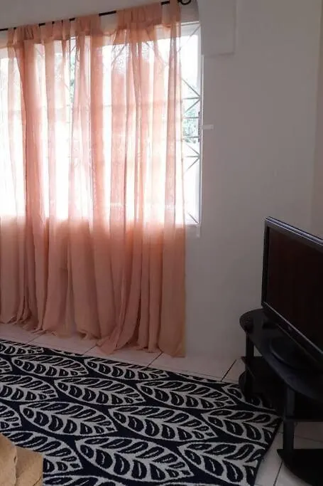 Holiday home Ultimate Chill Brown'S Town Villa Browns Town